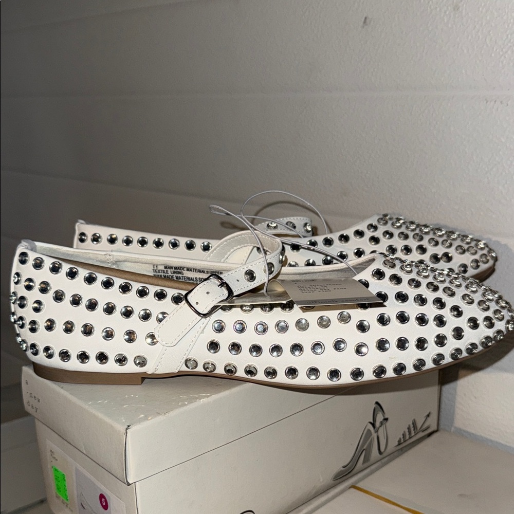 A New Day White Studded Flats - Picture 3 of 6